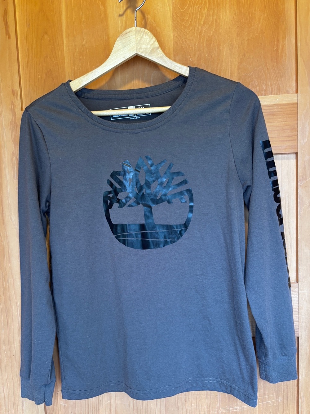 🌺🌺🌺3/25 Timberland Gray Long Sleeve Tee with Black Logo